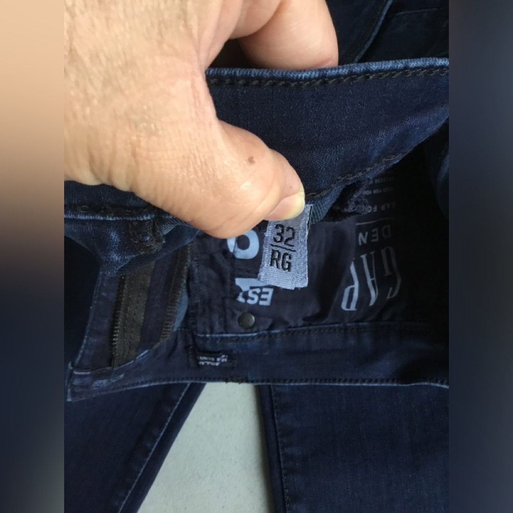 GAP - Picture 9 of 16